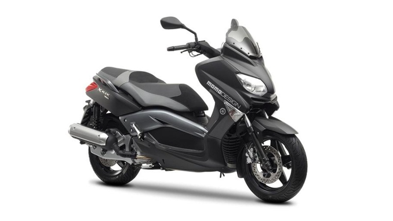 Новые скутеры Yamaha X-Max 250/125 MomoDesign 2013