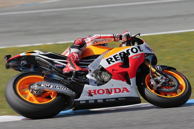 Валентино Росси возглавил второй день тестов MotoGP в Хересе