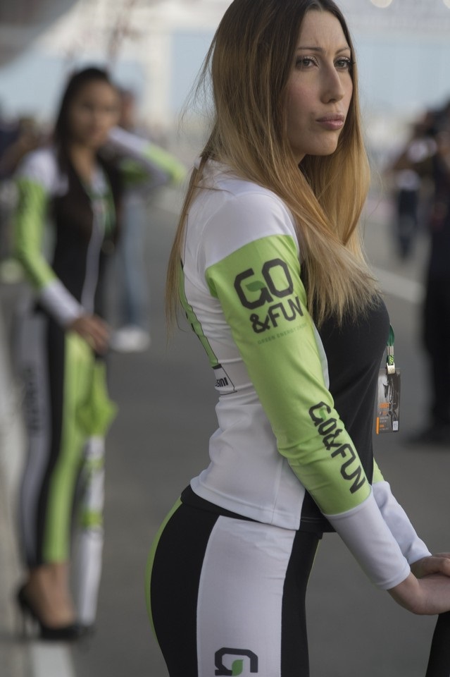Девушки паддока Гран При Катара 2013